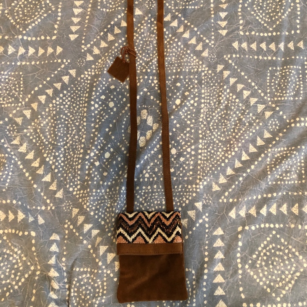 Cleobella suede crossbody purse - Picture 4 of 8
